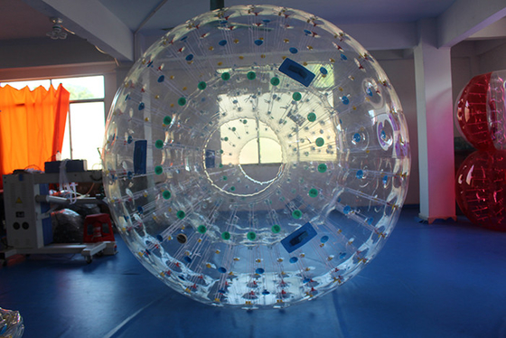 중국 투명한 파란 손잡이 PVC 팽창식 Zorb 공, 3m x 2m Dia 거대한 햄스터 공 협력 업체